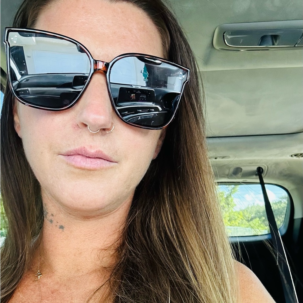 Meet your Posher, Alisha